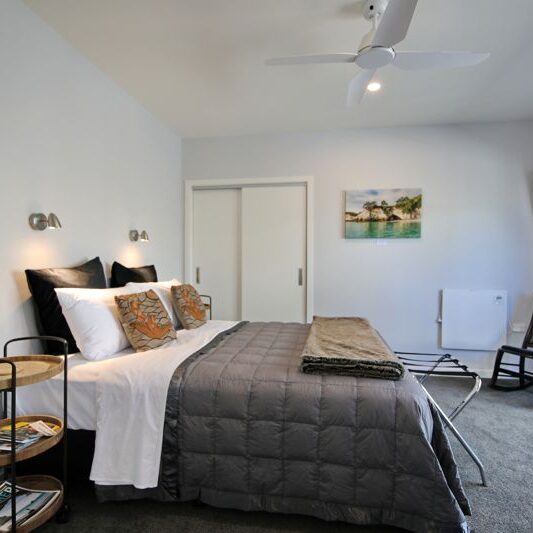 Green Door on 4 Holiday Accommodation Whitianga New Zealand